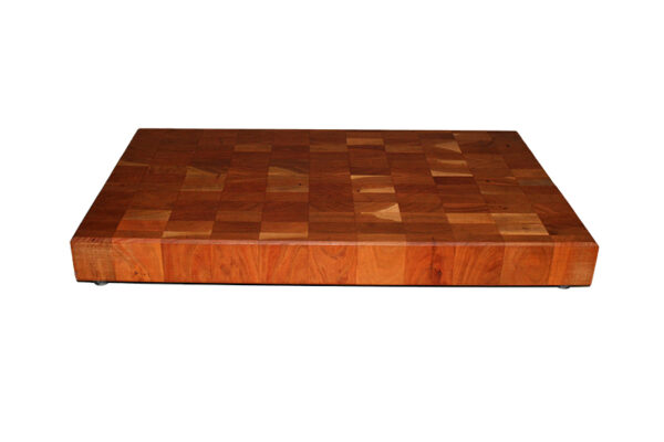 Heavy Duty End Grain Wooden and Handmade Cutting Board With Handle And Non-Slip Feet - Image 5